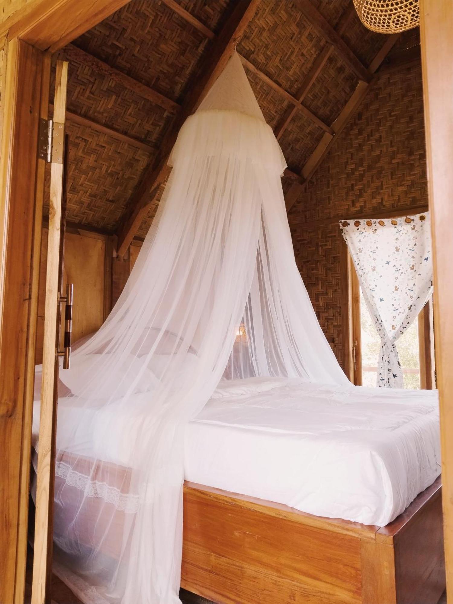 Dewi Rinjani Homestay Тетебату Екстериор снимка