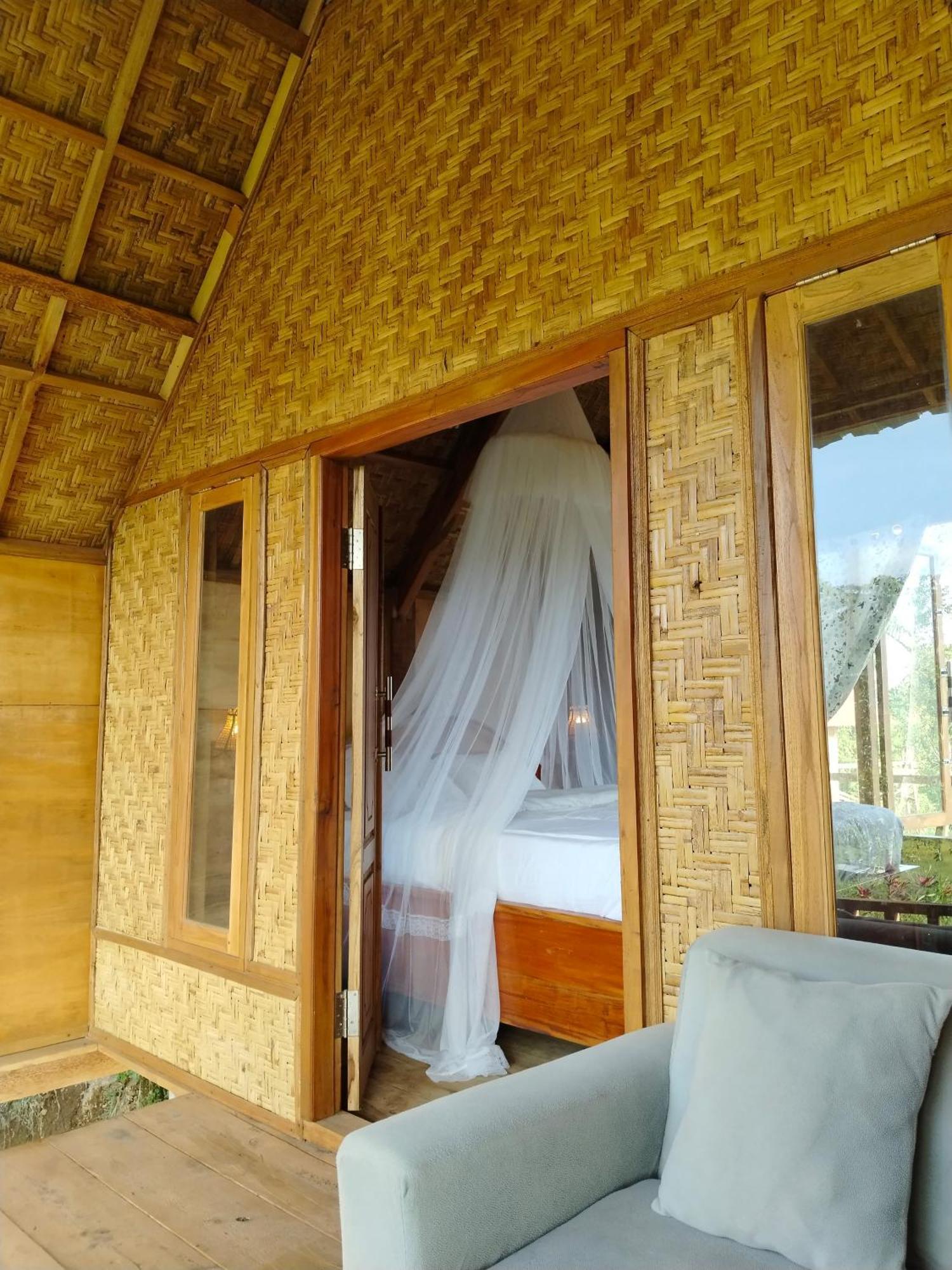 Dewi Rinjani Homestay Тетебату Екстериор снимка